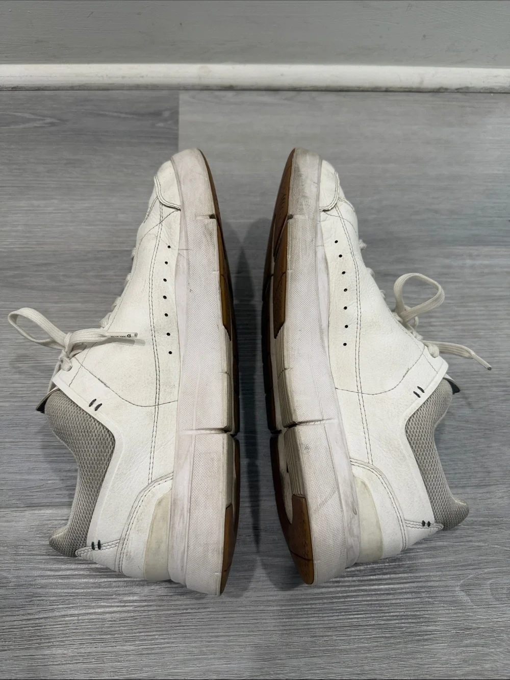 On Running White Men's Low-Top Sneakers